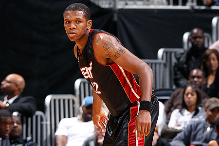 托纳利相关 托纳利相关